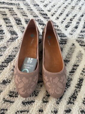 BareTraps Women's Perforated Ballet Flats - Mauve Taupe